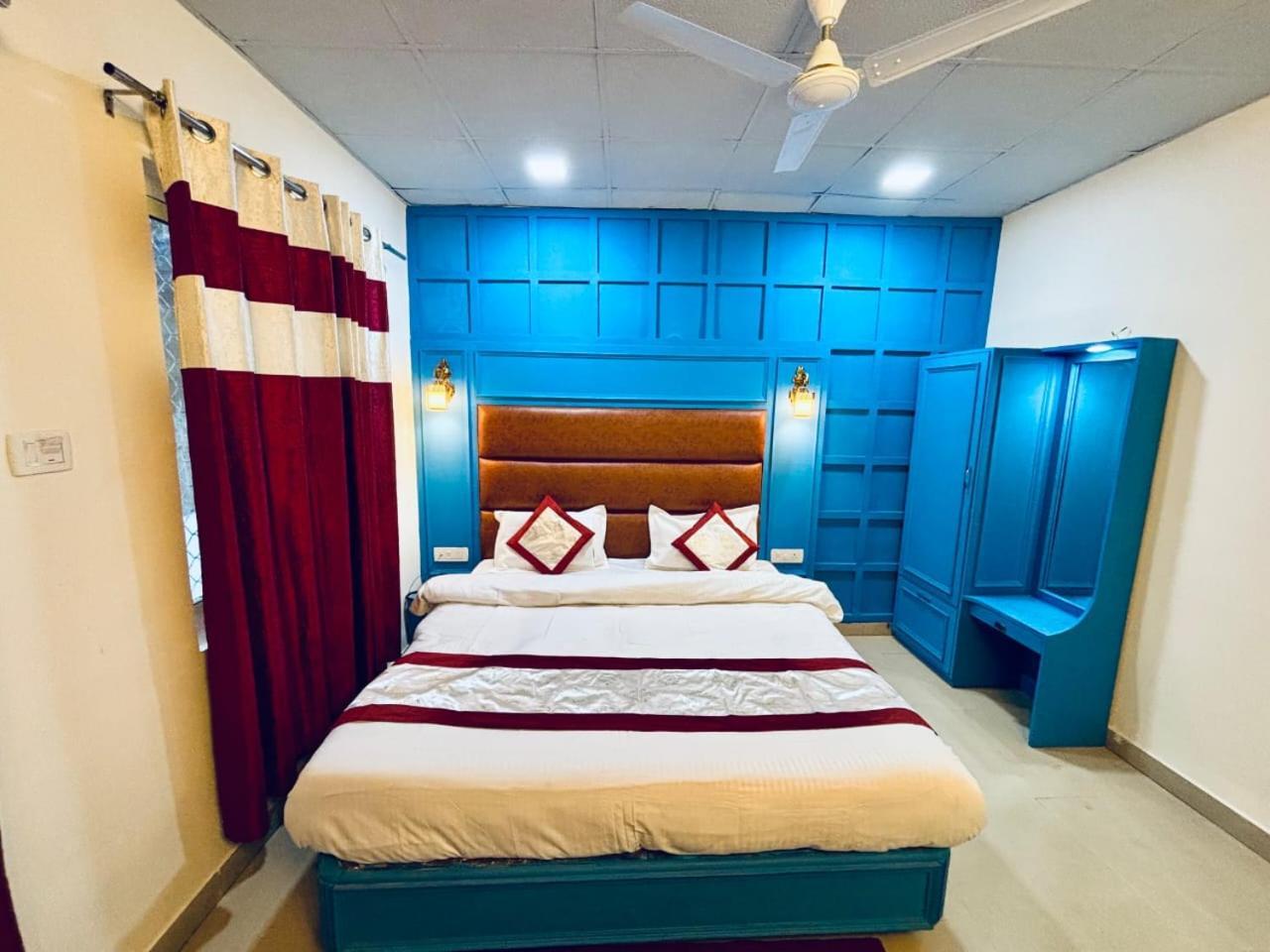 Hotel Amar Mussoorie Exteriör bild
