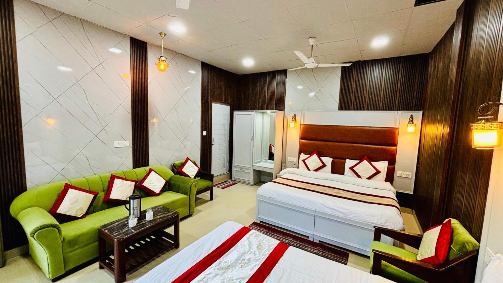 Hotel Amar Mussoorie Exteriör bild